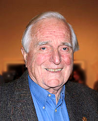 Tributes are paid to computer mouse inventor Douglas Engelbart