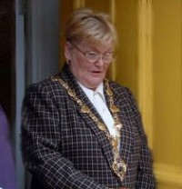 Tributes are paid to former Derry Mayor