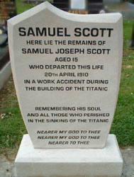 Headstone unveiled to first victim of the Titanic